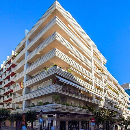Apartamento Las Camelias - มาร์เบยา ภายนอก รูปภาพ